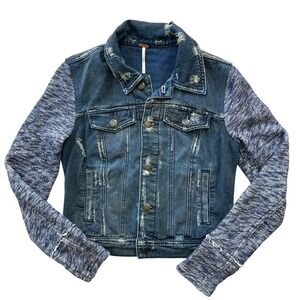 Free People Women Distressed Denim Knit Jacket‎ XS Long Sleeve Boho Jean Shacket